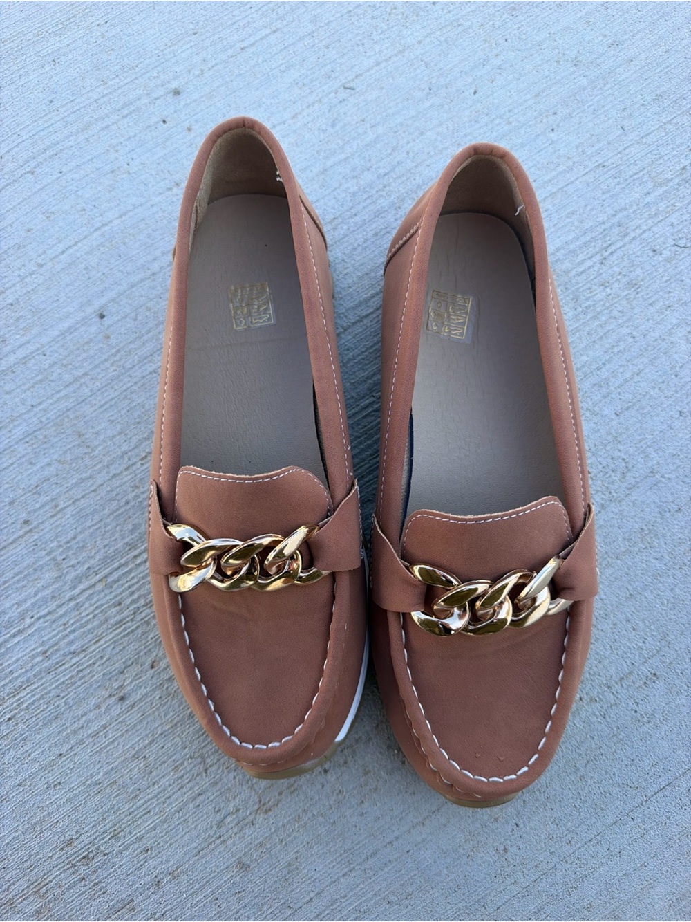 Women's Brown Chain-Trim Loafers